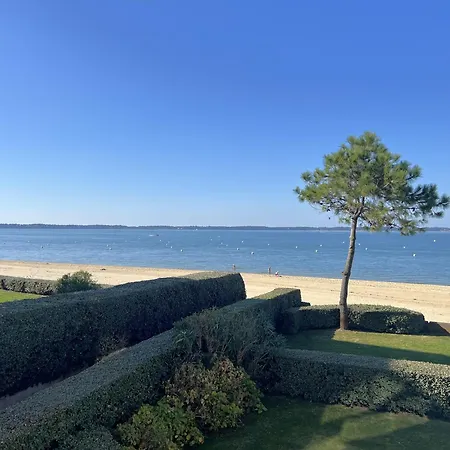 En Bord De Avec Acces Direct A La Et Parking Securise - Fr-1-474-288