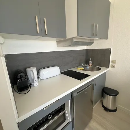 En Bord De Avec Acces Direct A La Et Parking Securise - Fr-1-474-288 Apartman