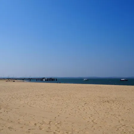 En Bord De Avec Acces Direct A La Et Parking Securise - Fr-1-474-288 *