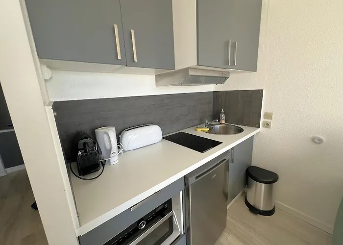 En Bord De Avec Acces Direct A La Et Parking Securise - Fr-1-474-288 Lejlighed